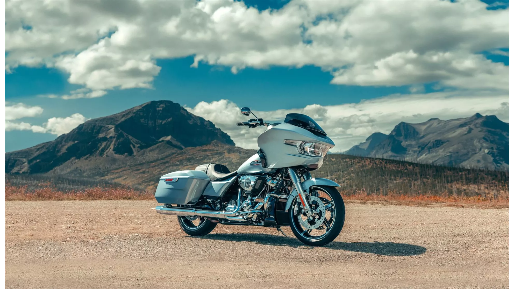 Harley-Davidson Road Glide FLTRX - Image 2 Harley-Davidson Road Glide FLTRX - Image 2