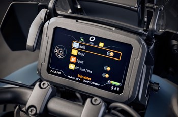 Harley-Davidson CVO Pan America 2025 - Bild 10