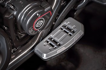 Harley-Davidson CVO Road Glide ST FLTRXSTSE 2025 - Bild 8 Harley-Davidson CVO Road Glide ST FLTRXSTSE 2025 - Bild 8
