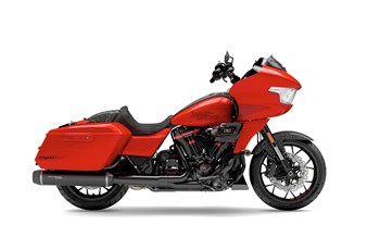 Harley-Davidson CVO Road Glide ST FLTRXSTSE 2025 - Bild 5 Harley-Davidson CVO Road Glide ST FLTRXSTSE 2025 - Bild 5
