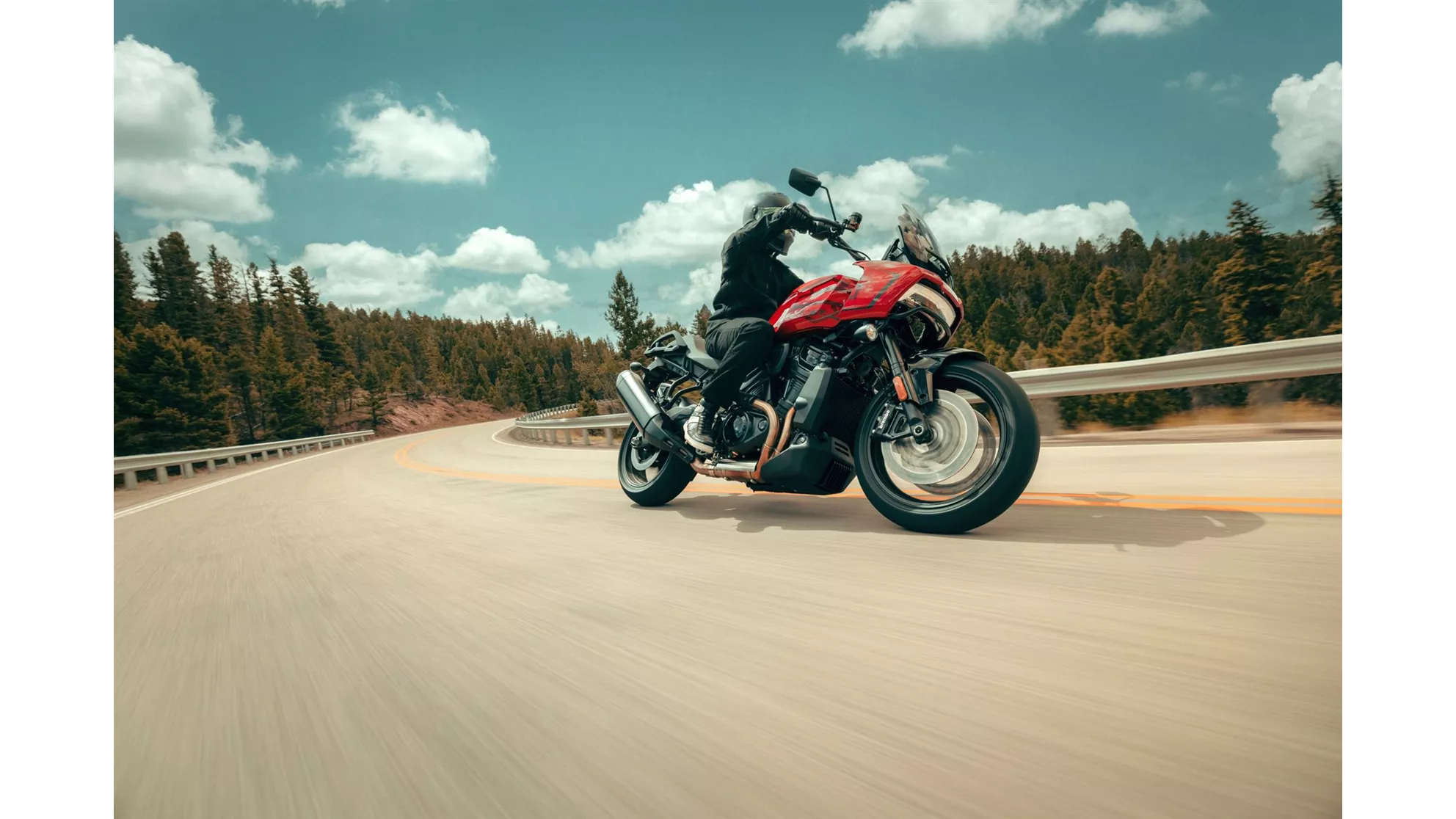 Harley-Davidson Pan America 1250 ST 2025 - Image 16 Harley-Davidson Pan America 1250 ST 2025 - Image 16