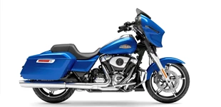 Harley-Davidson Street Glide FLHX 2025 vs Harley-Davidson CVO Street Glide FLHXSE 2023 Harley-Davidson Street Glide FLHX 2025 vs Harley-Davidson CVO Street Glide FLHXSE 2023