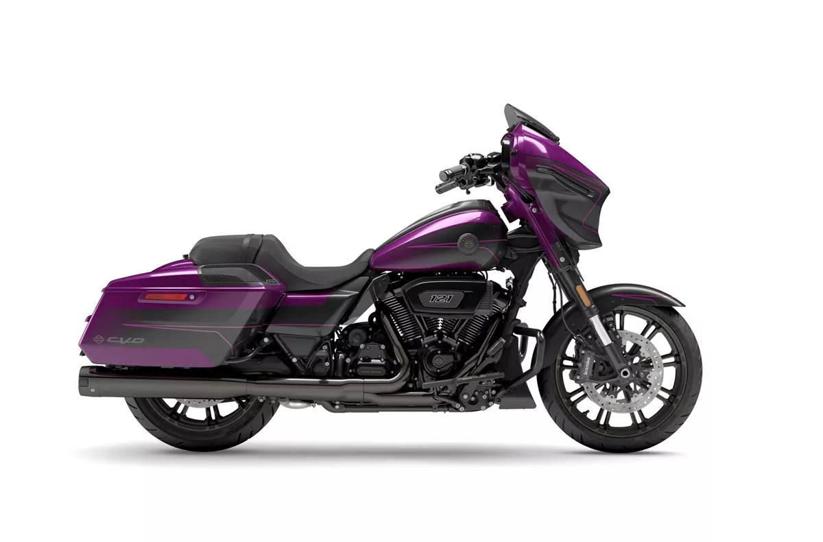 Harley-Davidson CVO Street Glide FLHXSE Harley-Davidson CVO Street Glide FLHXSE