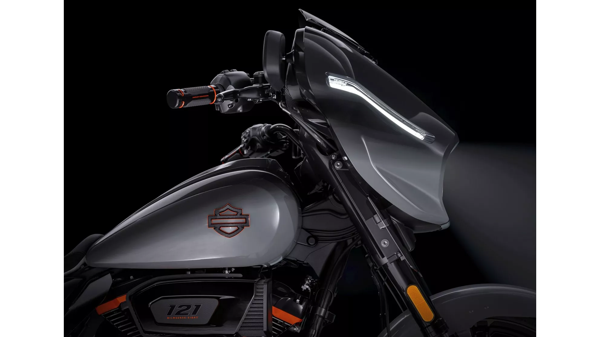 Harley-Davidson CVO Street Glide FLHXSE - Image 4 Harley-Davidson CVO Street Glide FLHXSE - Image 4