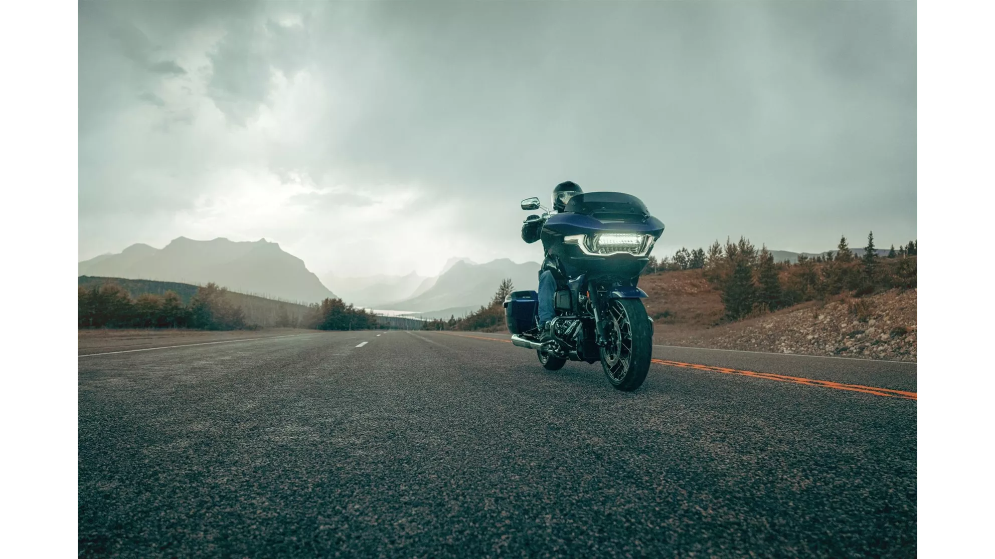 Harley-Davidson CVO Road Glide FLTRXSE - Image 17 Harley-Davidson CVO Road Glide FLTRXSE - Image 17