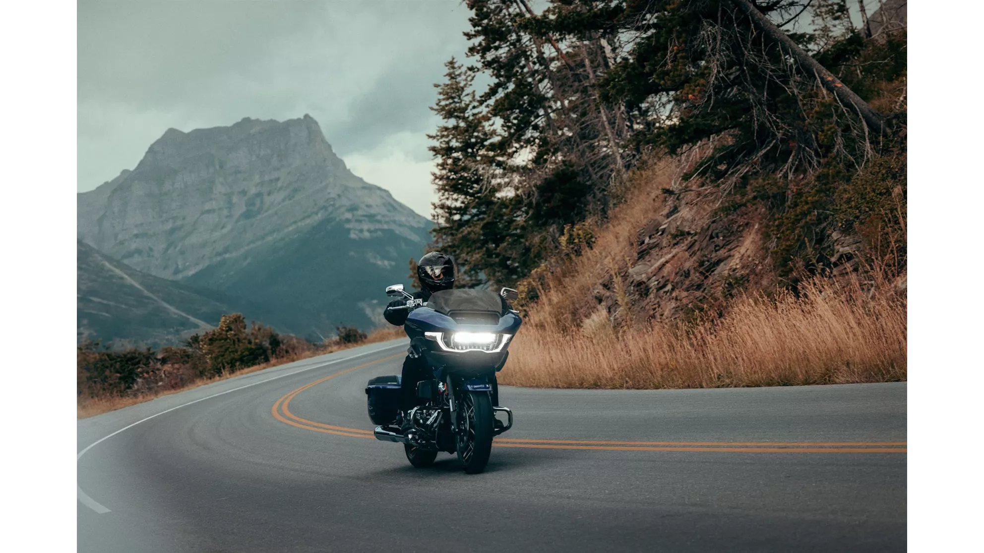 Harley-Davidson CVO Road Glide FLTRXSE - Image 1 Harley-Davidson CVO Road Glide FLTRXSE - Image 1