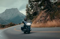 Harley-Davidson CVO Road Glide FLTRXSE 2025 - Bild 3 Harley-Davidson CVO Road Glide FLTRXSE 2025 - Bild 3