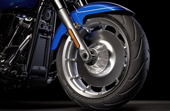 Harley-Davidson Softail Fat Boy 114 FLFBS 2025 - Bild 10