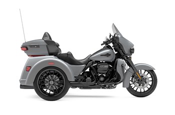 Harley-Davidson Tri Glide Ultra FLHTCUTG 2025 - Bild 10