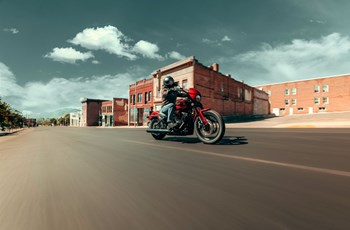 Harley-Davidson Softail Low Rider S FXLRS 2025 - Bild 3 Harley-Davidson Softail Low Rider S FXLRS 2025 - Bild 3