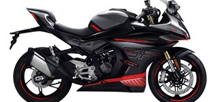 CFMOTO 450SR 2025 vs Honda CBR650R 2025