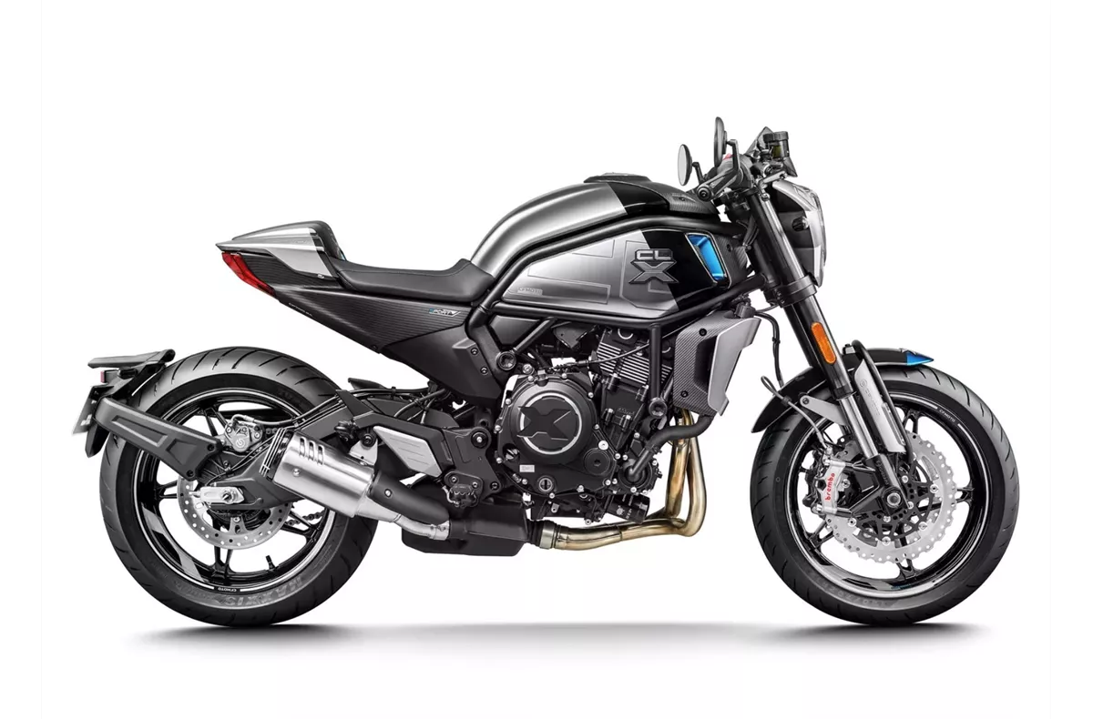 CFMOTO 700CL-X Sport CFMOTO 700CL-X Sport