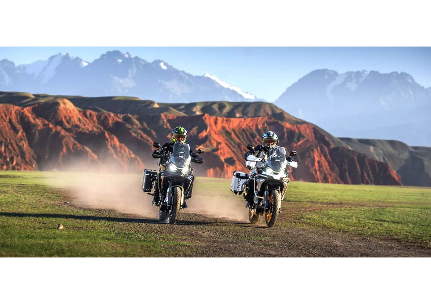 CFMOTO 700MT 2025 CFMOTO 700MT 2025