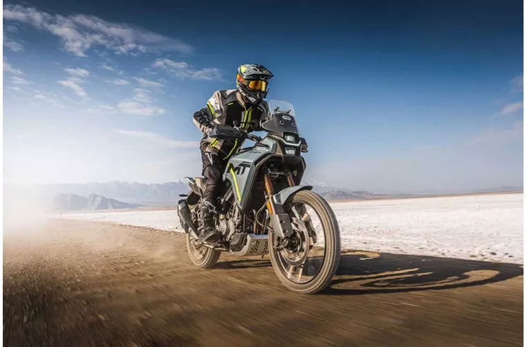 CFMOTO 450MT 2025 CFMOTO 450MT 2025