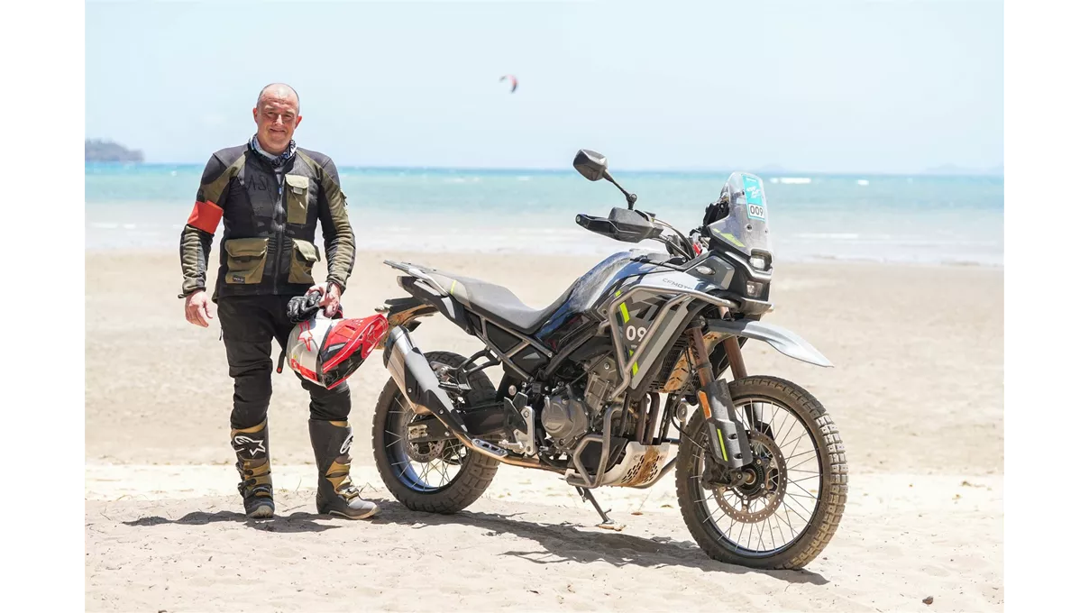 CFMOTO 450MT 2025 - technical data, prices, reviews