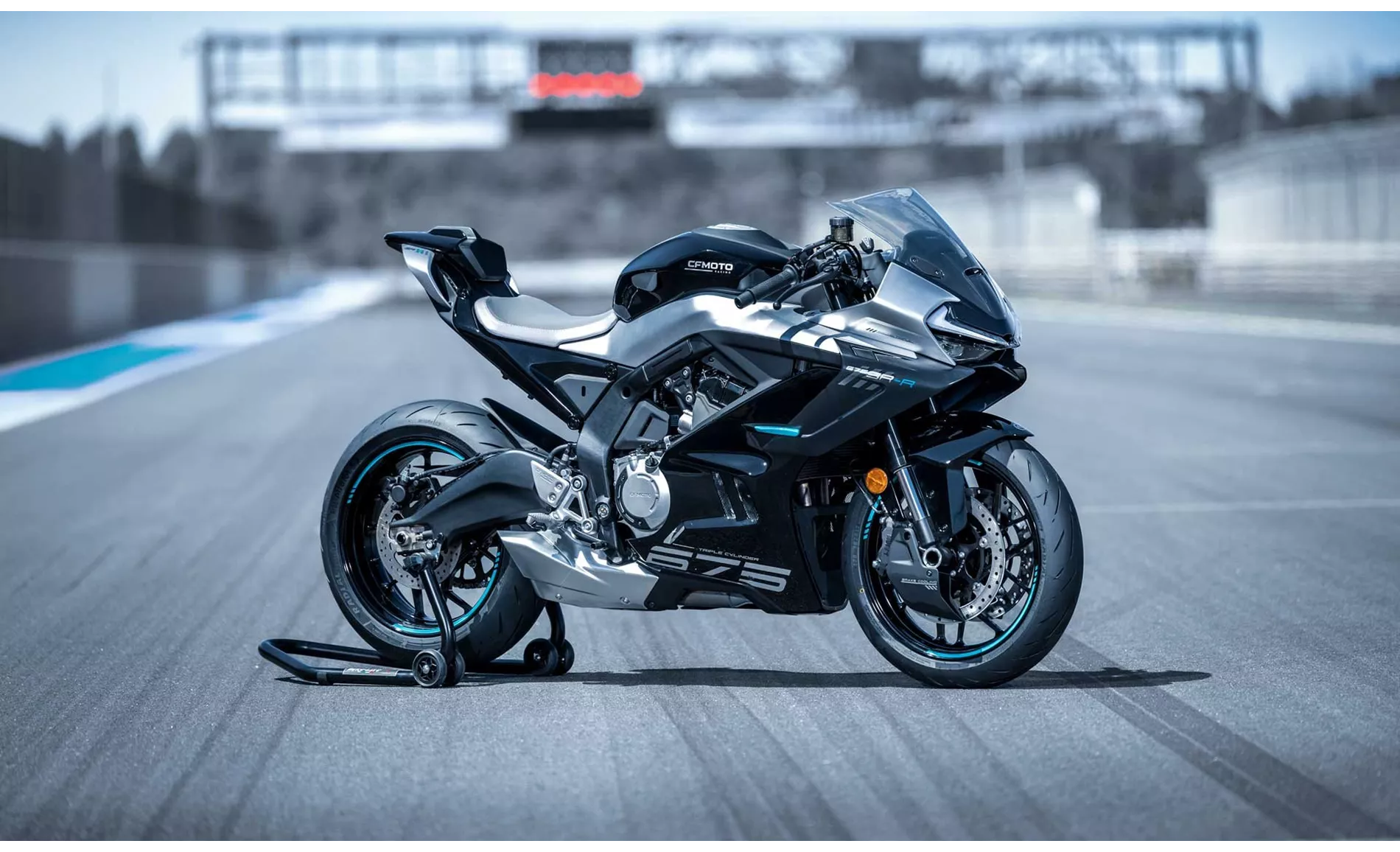 CFMOTO 675SR-R 2025 CFMOTO 675SR-R 2025