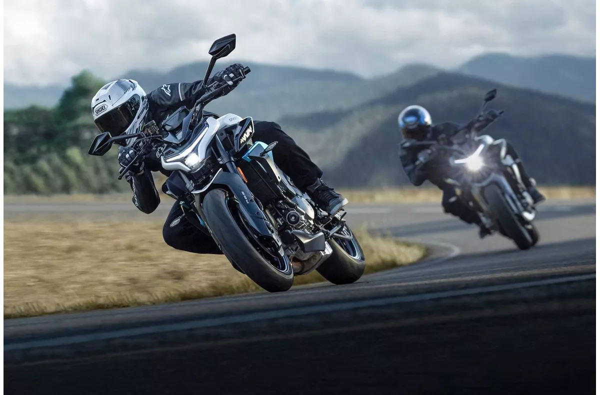 CFMOTO 675NK CFMOTO 675NK