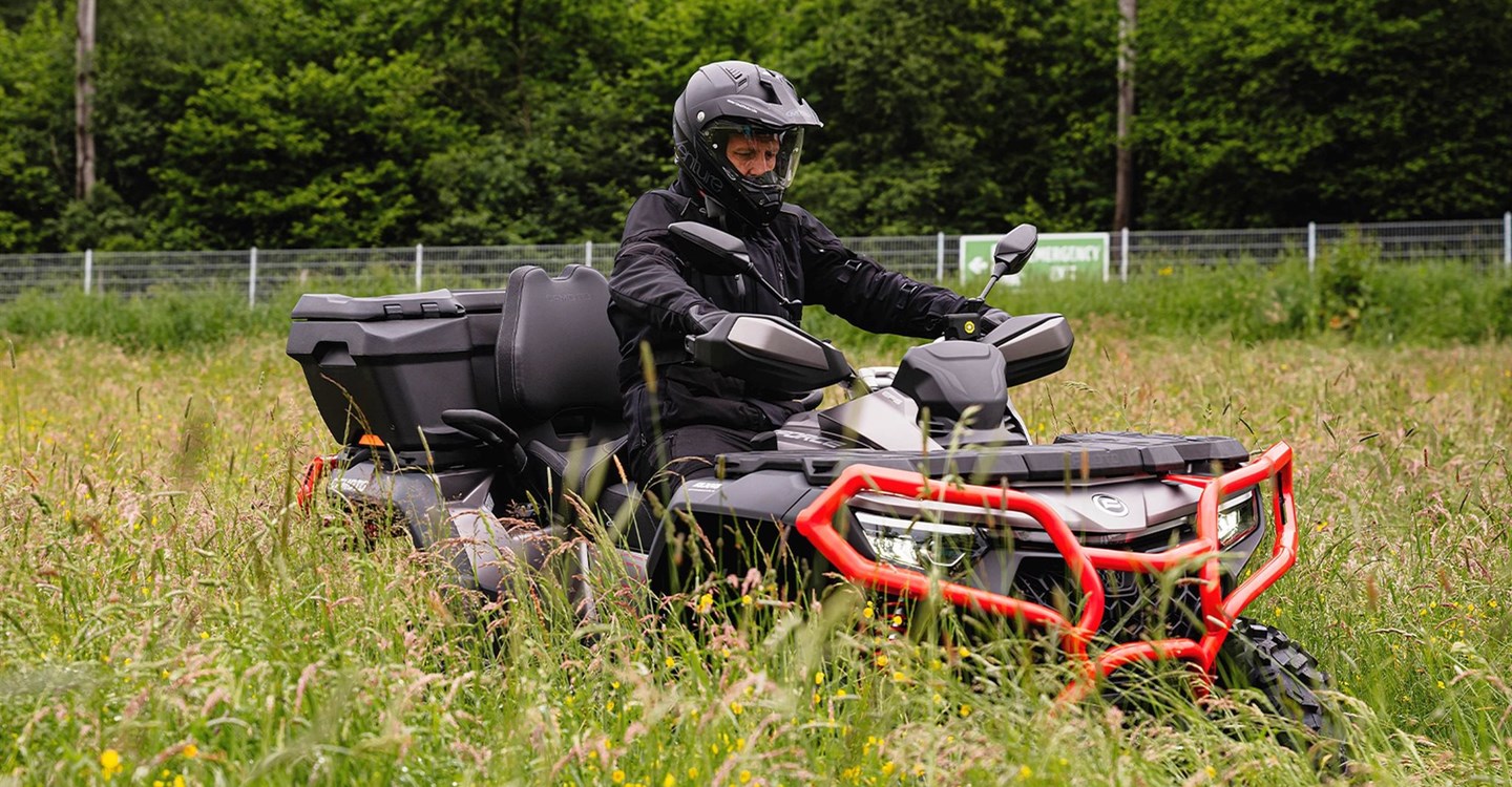 CFMOTO CFORCE 1000 Touring Limited