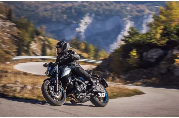 CFMOTO 650NK 2025 CFMOTO 650NK 2025