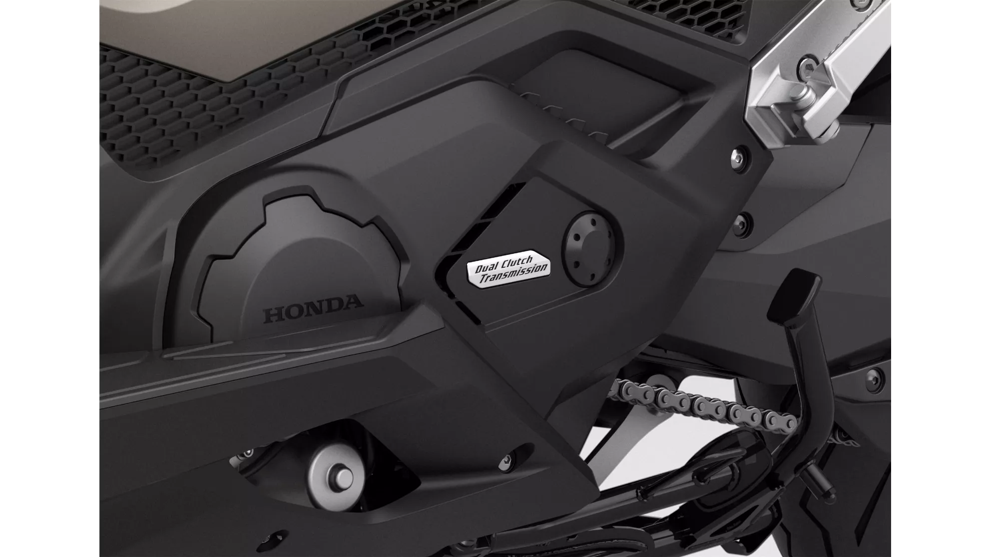 Honda Forza 750 - Image 4 Honda Forza 750 - Image 4