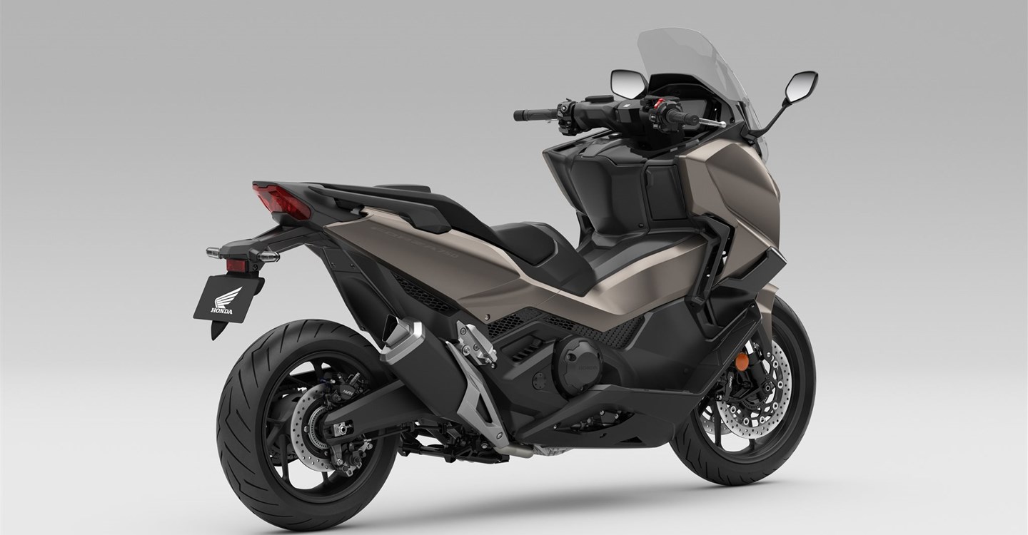 Honda Forza 750