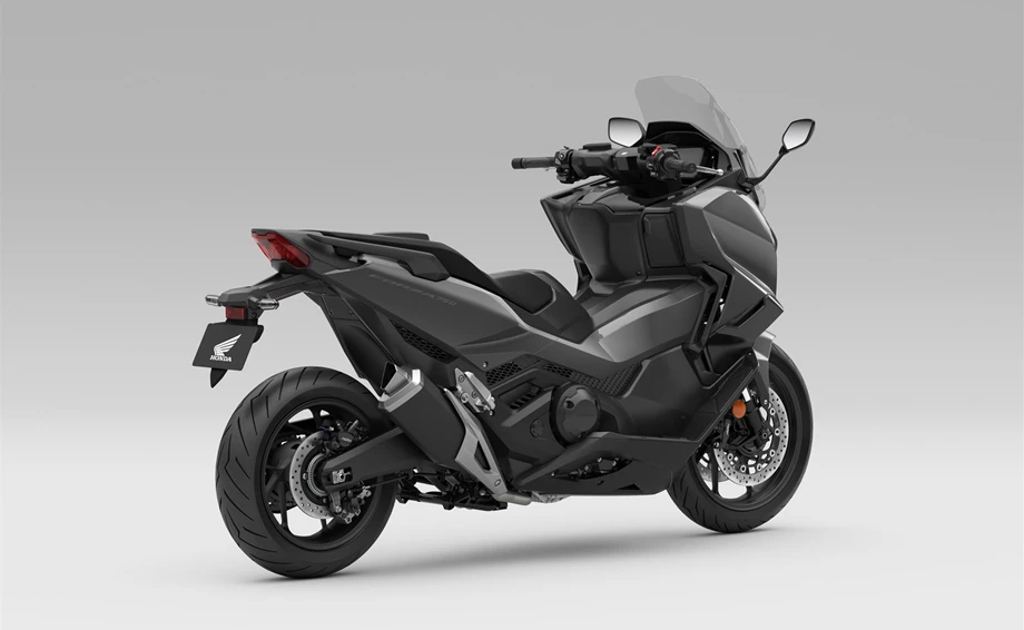 Honda Forza 750 Bild 15: Honda Forza 750