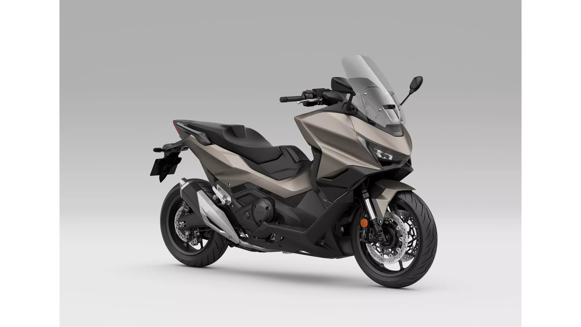 Honda Forza 750 - Image 11 Honda Forza 750 - Image 11