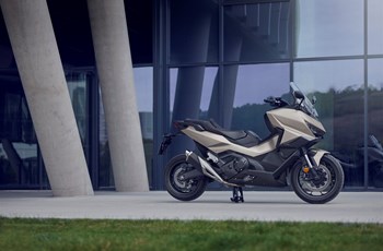 Honda Forza 750 2025 - Bild 17 Honda Forza 750 2025 - Bild 17
