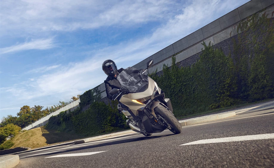 Honda Forza 750 Bild 2: Honda Forza 750
