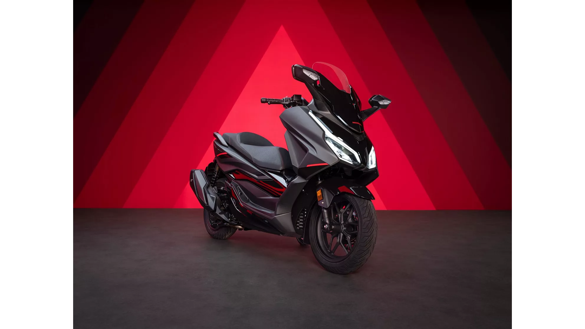 Honda Forza 350 - Image 1 Honda Forza 350 - Image 1