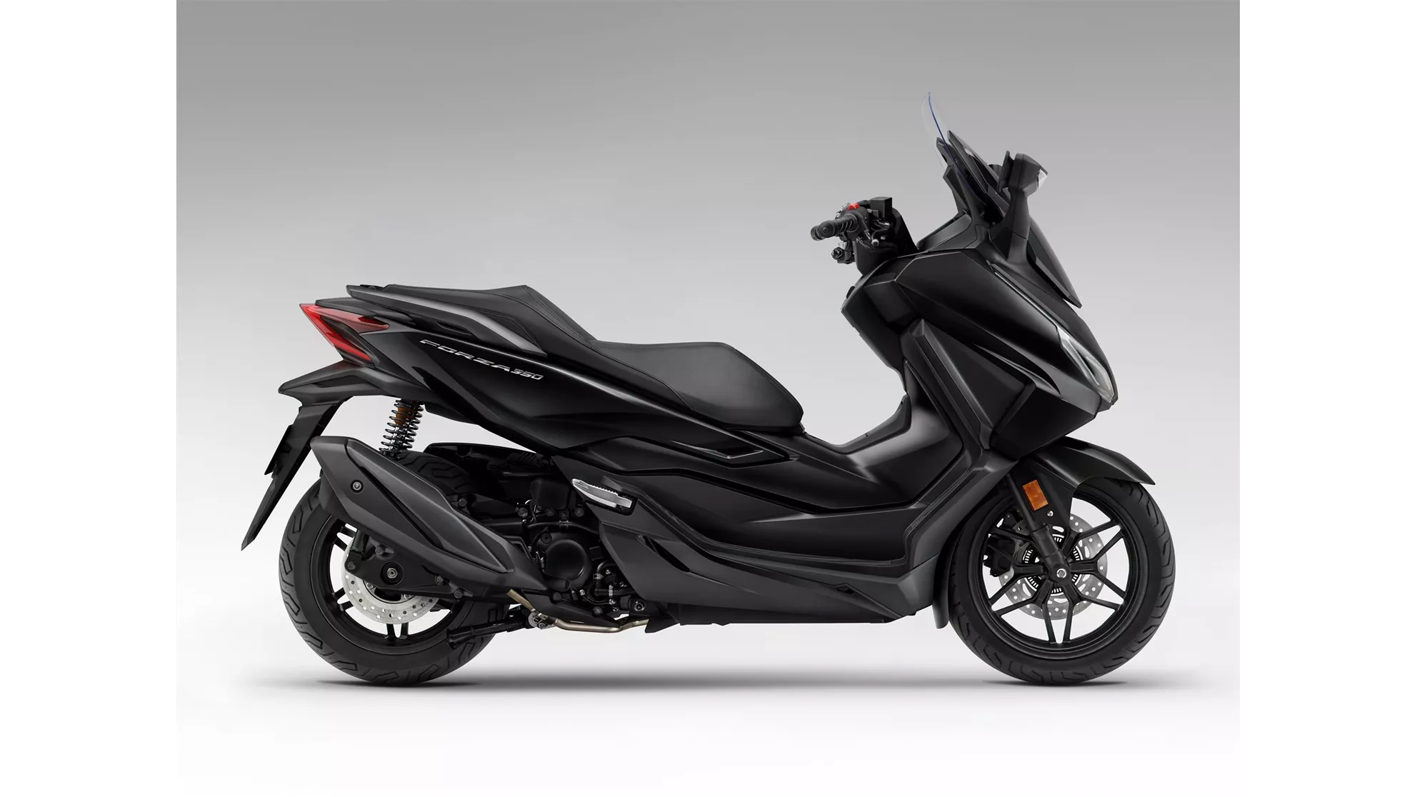 Honda Forza 350 - Image 5 Honda Forza 350 - Image 5
