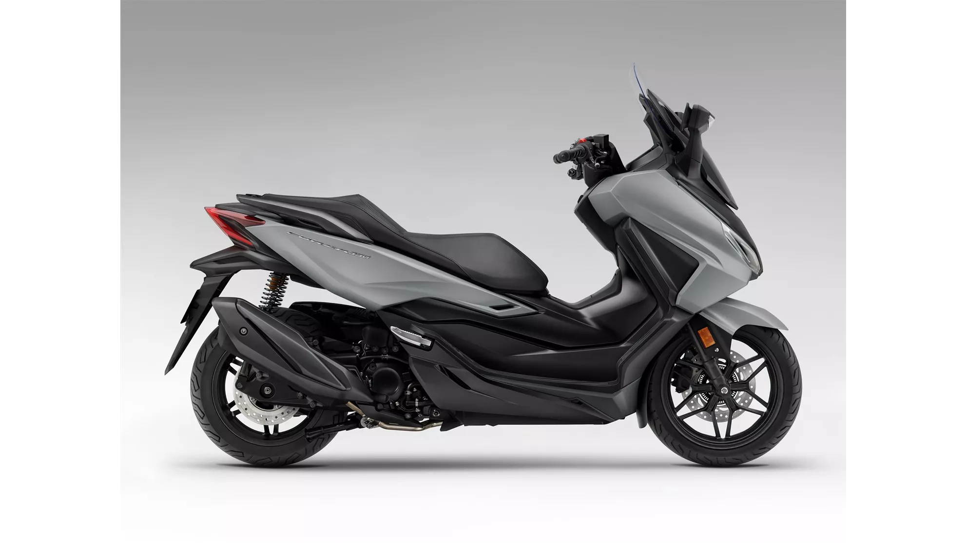 Honda Forza 350 - Image 2 Honda Forza 350 - Image 2