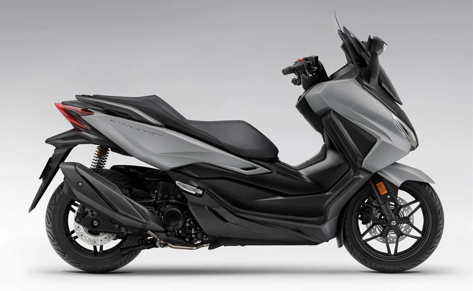 Honda Forza 350 Bild 3: Honda Forza 350