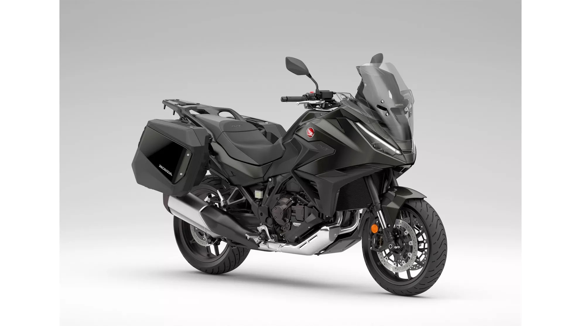 Honda NT1100 DCT - Image 2 Honda NT1100 DCT - Image 2