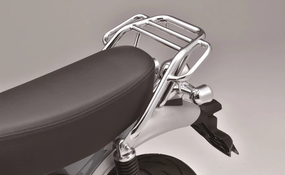 Honda Dax 125 Bild 6: Honda Dax 125