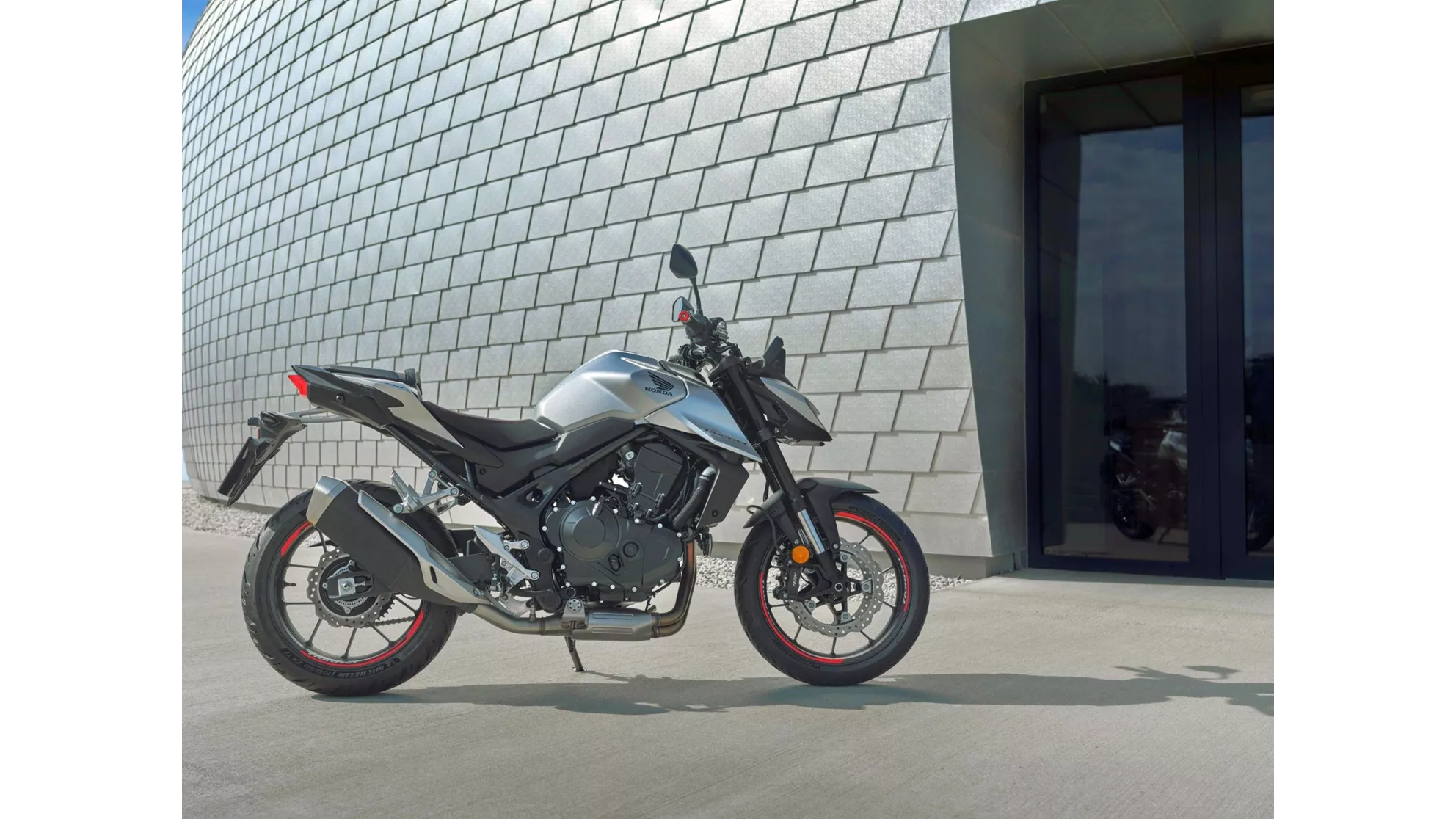 Honda CB750 Hornet 2025 - Слика 89 Honda CB750 Hornet 2025 - Слика 89