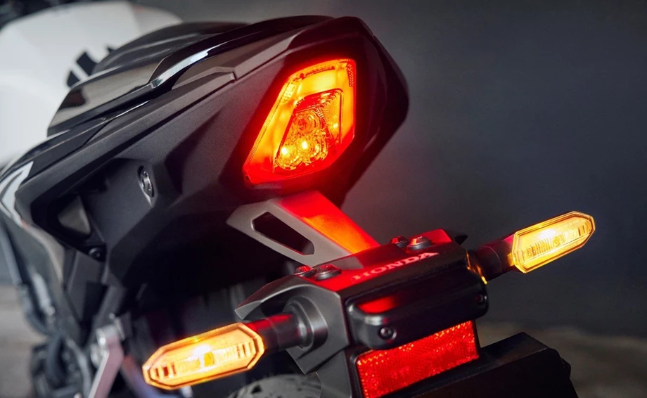 Honda CB500 Hornet Bild 14: Honda CB500 Hornet