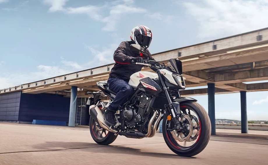 Honda CB500 Hornet Bild 18: Honda CB500 Hornet