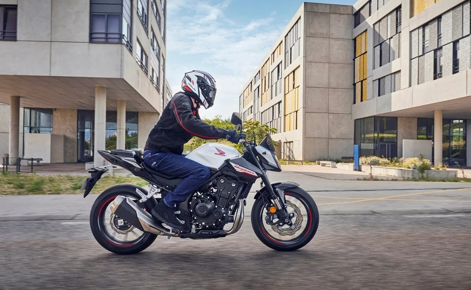 Honda CB500 Hornet Bild 34: Honda CB500 Hornet