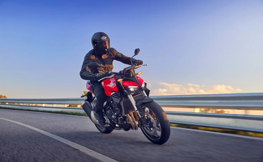 Honda CB1000 Hornet Bild 6: Honda CB1000 Hornet