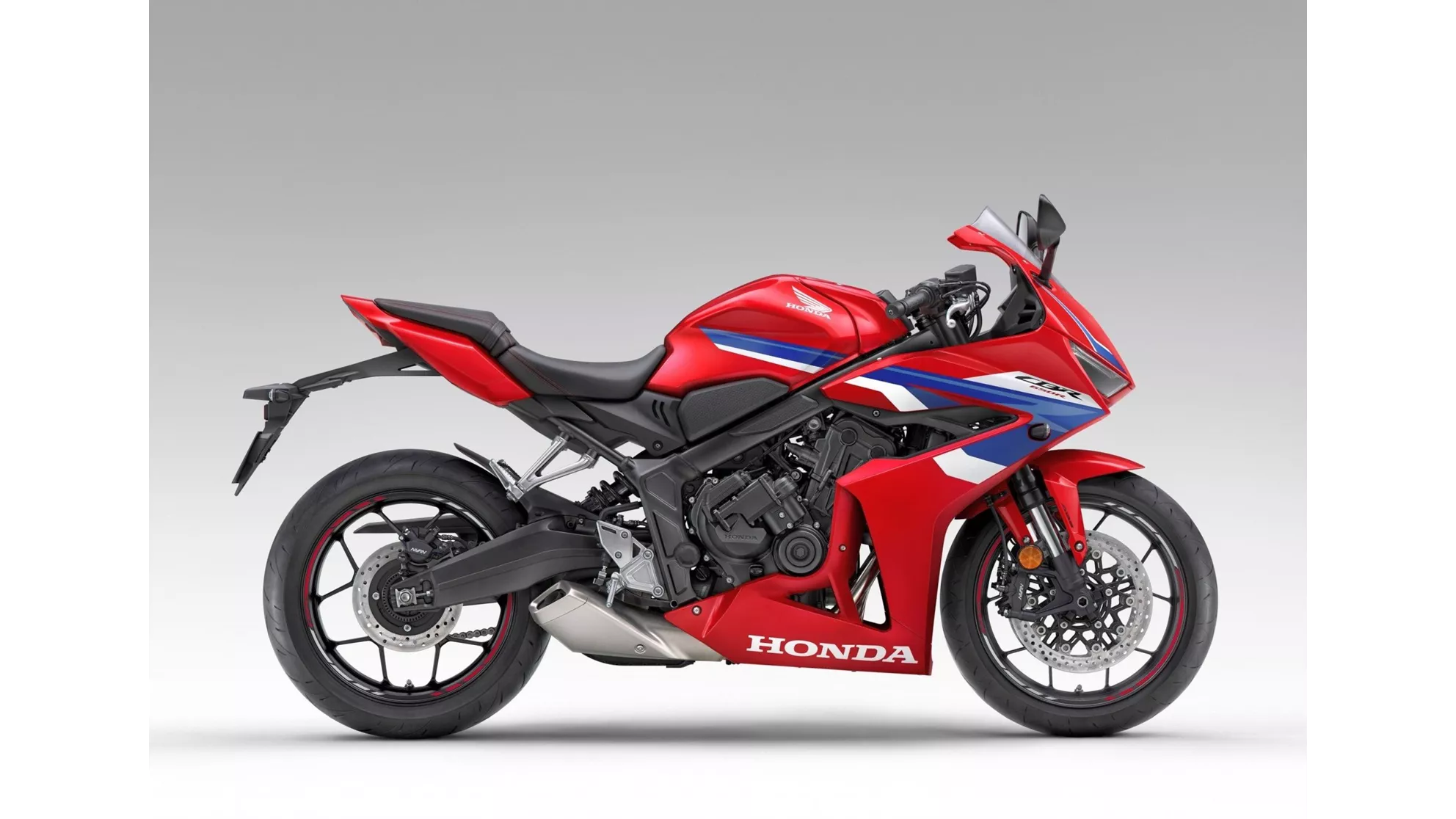 Honda CBR650R E-Clutch 2025 - Obraz 92 Honda CBR650R E-Clutch 2025 - Obraz 92