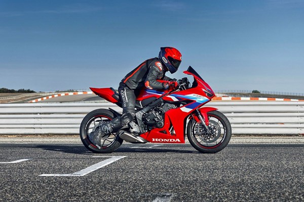 Honda CBR650R E-Clutch () - Bild 4