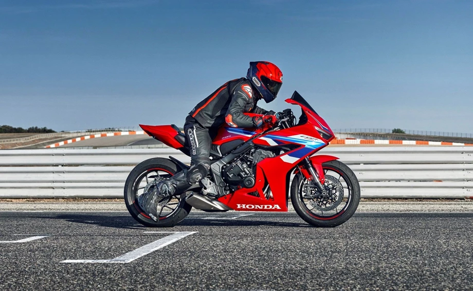 Honda CBR650R E-Clutch Bild 4: Honda CBR650R E-Clutch