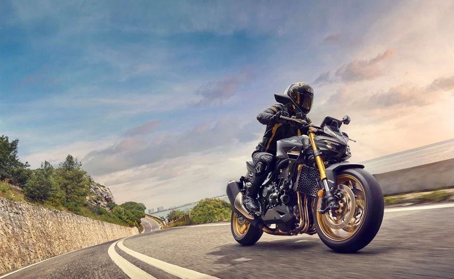 Honda CB1000 Hornet SP Bild 14: Honda CB1000 Hornet SP