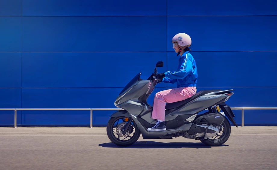 Honda PCX125 DX Bild 11: Honda PCX125 DX