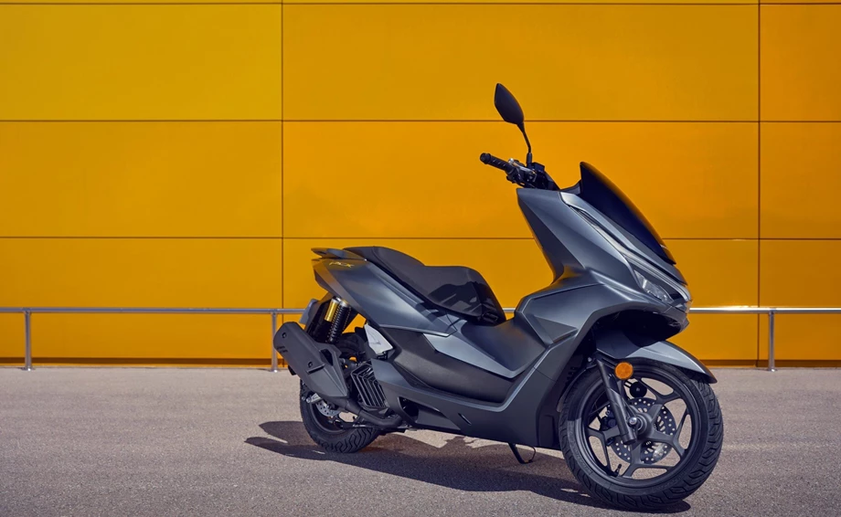 Honda PCX125 DX Bild 6: Honda PCX125 DX