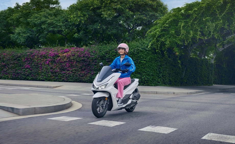 Honda PCX125 Bild 8: Honda PCX125