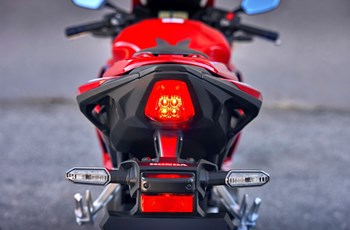 Honda CBR500R 2025 - Bild 15 Honda CBR500R 2025 - Bild 15