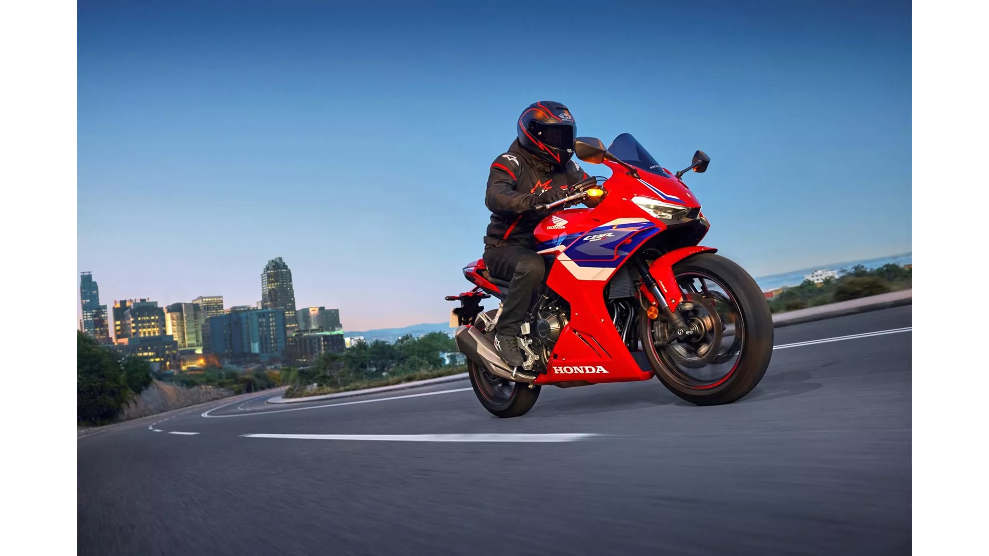 Honda CBR500R - Image 13 Honda CBR500R - Image 13