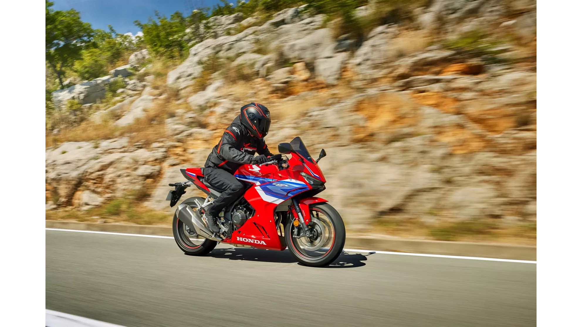Honda CBR500R - Image 16 Honda CBR500R - Image 16